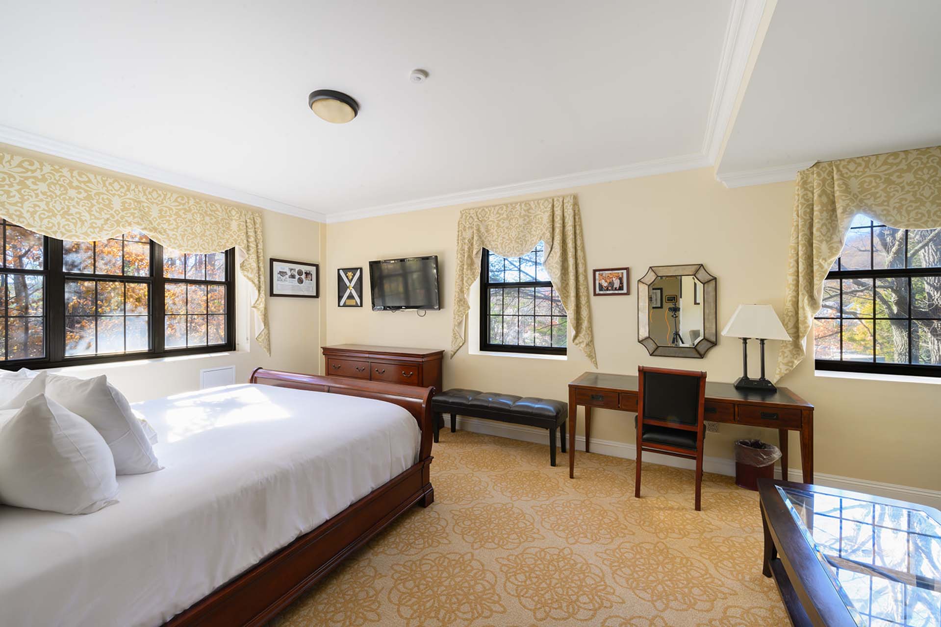 Bridal Suite bedroom with work area